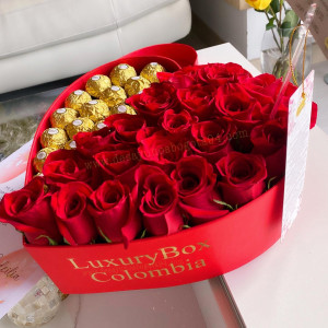 Luxury Box - Rosas & Ferrero